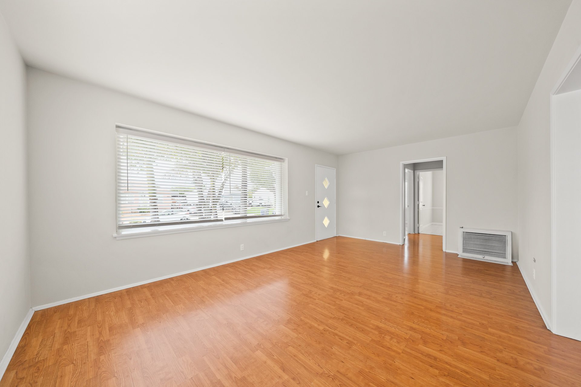 2922 Eckleson Street — photo 2